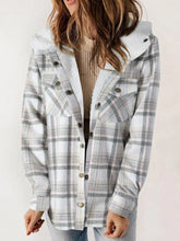 Load image into Gallery viewer, Cozy Plaid Fleece-Lined Jacket