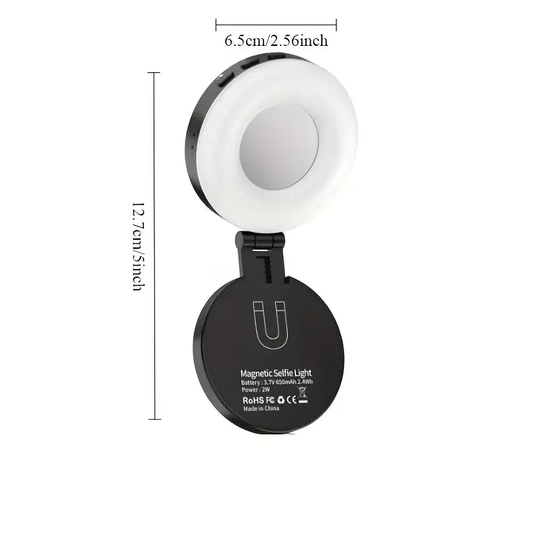 Magnetic phone holder with fill light photography
