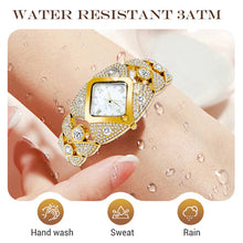 Load image into Gallery viewer, Retro Quartz Watch with Sparkling Rhinestones⌚
