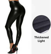 Load image into Gallery viewer, Faux leather leggings (fleece inside)

