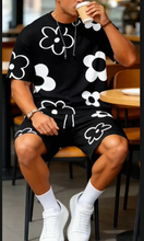 Load image into Gallery viewer, Men's Floral Print 2-Piece Summer Set
