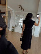 Load image into Gallery viewer, Parley Zero Sleeve Button Placket Belted Dress
