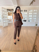 Load image into Gallery viewer, Dali Belted Flato Trouser Vest Suit
