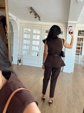 Load image into Gallery viewer, Dali Belted Flato Trouser Vest Suit
