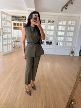 Load image into Gallery viewer, Dali Belted Flato Trouser Vest Suit
