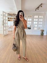 Load image into Gallery viewer, Orika Shoulder Twist Blouse-Pants Russian Suit
